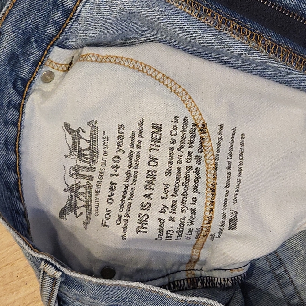 505 LEVI'S JEANS - Picture 7 of 11